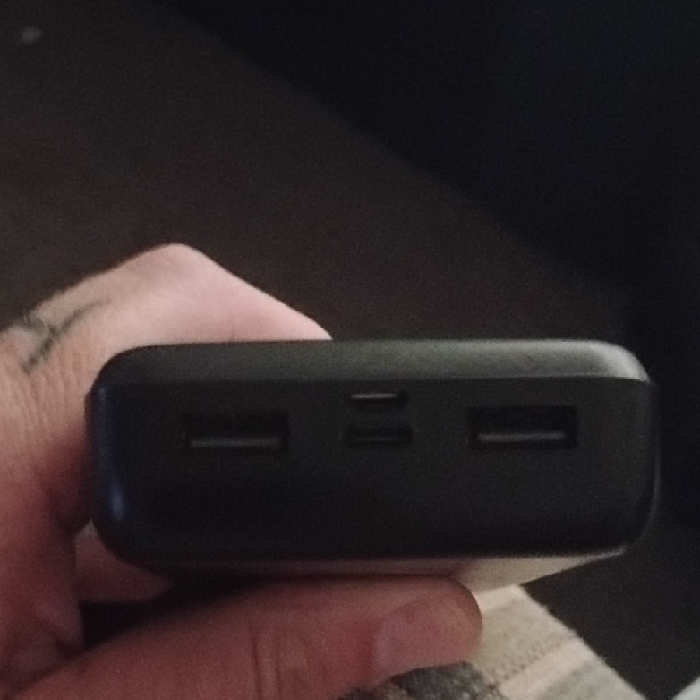 Black Portable Charger with Dual USB Ports